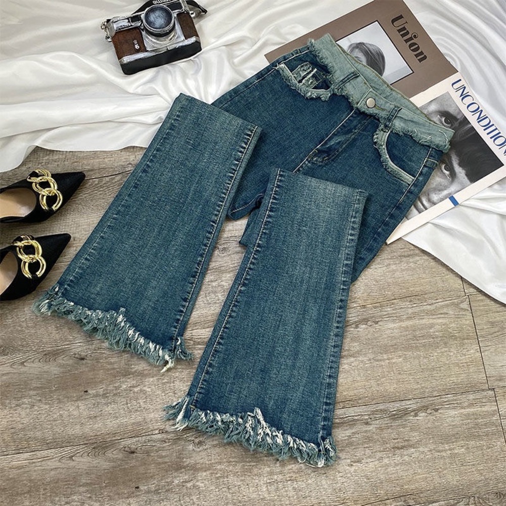 Frayed Hem Blue Jeans